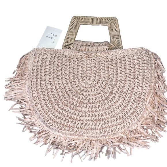 Handwoven purse Floral Straw Detail Half Moon Free Spirit Boho Tote beach bag - Picture 5 of 6